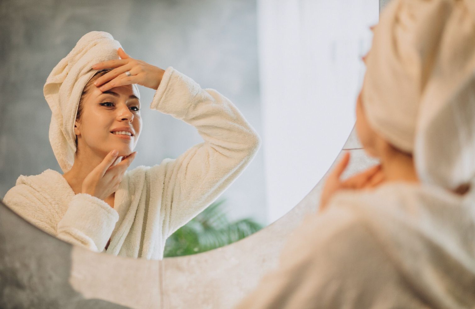 combining red light therapy for face and retinol can produce excellent skin benefits.